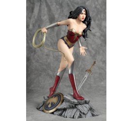 FFG DC Comics Collection Wonder Woman (Luis Royo) 1/6 Scale Statue 